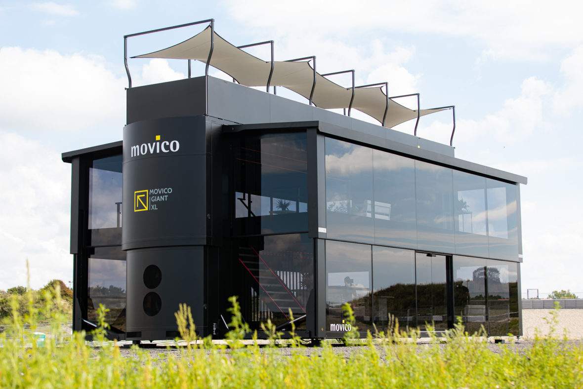 Movico Giant XL hospitality unit
